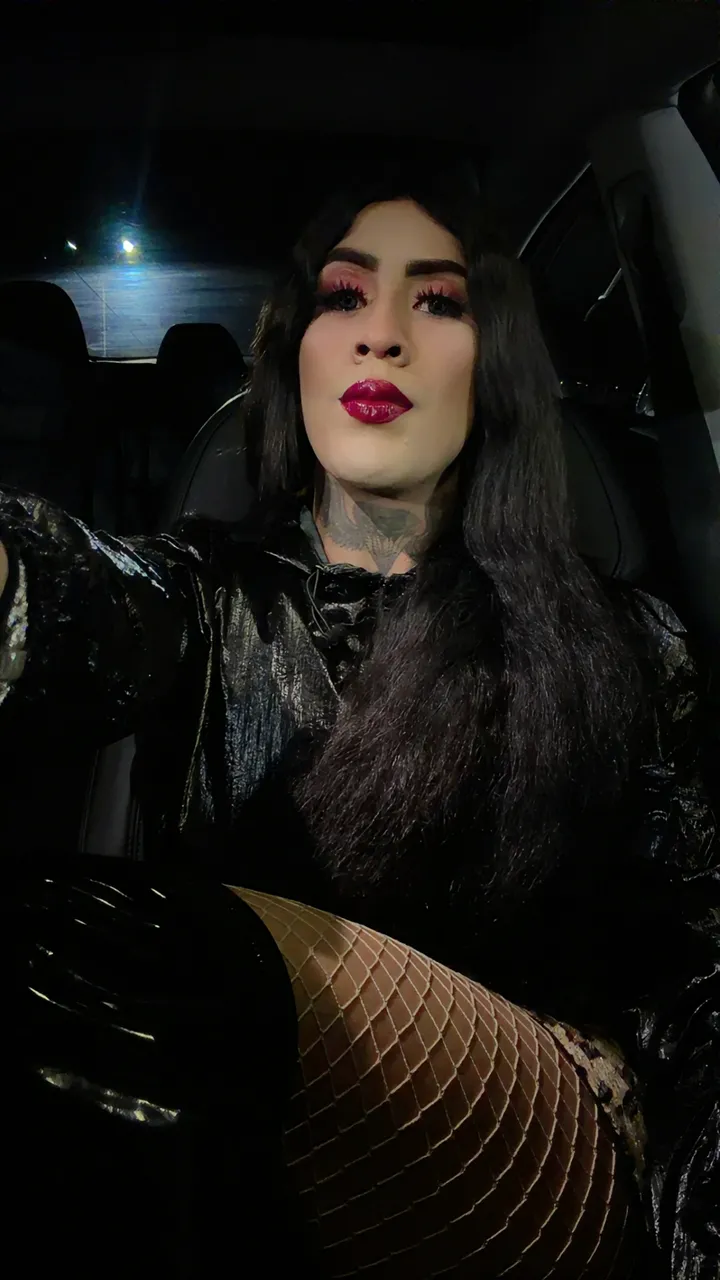 Escorts Seattle, Washington Brenda in Capitol H