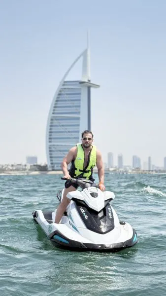 Escorts Dubai, United Arab Emirates Jaddd