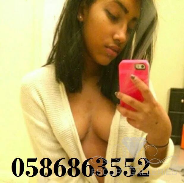 Escorts Dibba Al-Hisn, United Arab Emirates Emliy