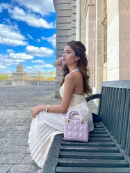 Escorts Makati City, Philippines Jeannine - VIP Companion