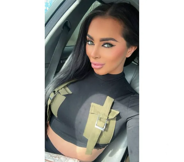 Escorts Sheffield, England 😈Michelle New full service city centre🍆