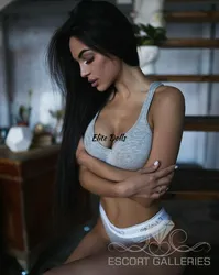 Escorts Amsterdam, Netherlands Flavia