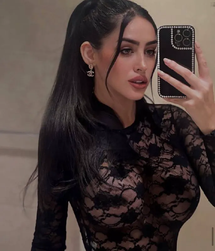 Escorts Istanbul, Turkey Laura