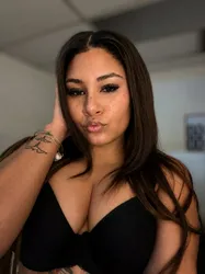 Escorts Houston, Texas Avery
