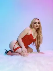 Escorts Houston, Texas Cami | SEDUCTIVE BLONDE Ready to Play