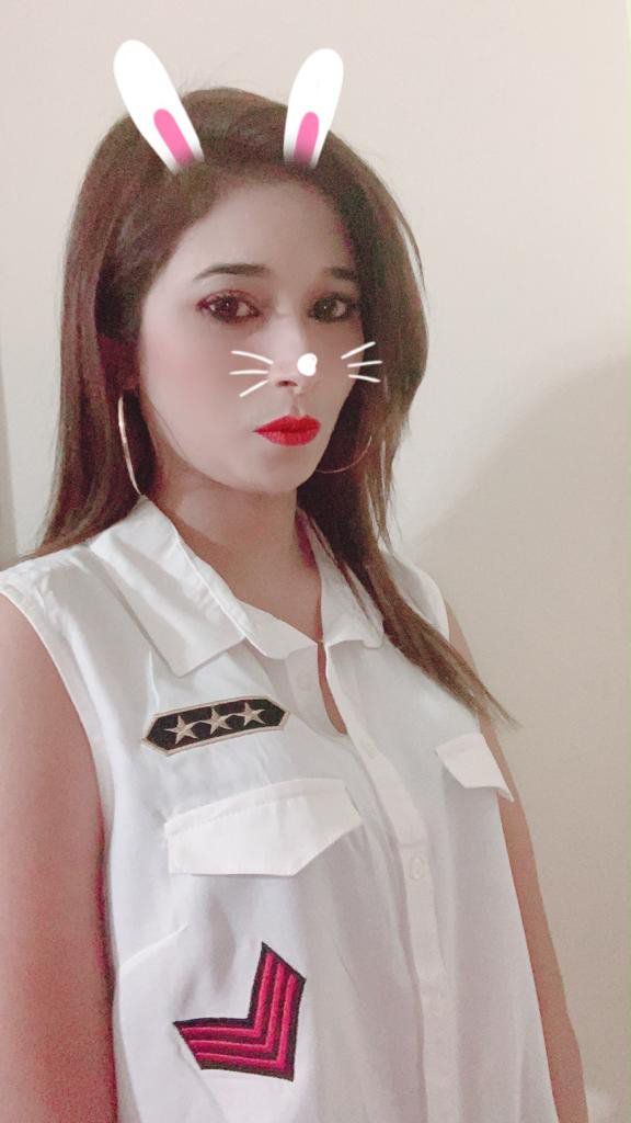 Escorts Dubai, United Arab Emirates Manisha Indian Girl