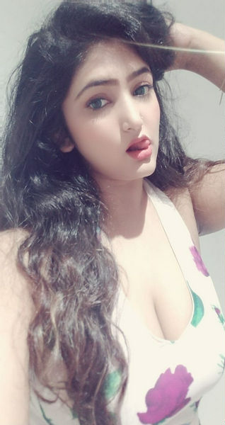 Escorts Abu Dhabi, United Arab Emirates Manali Indian Milf