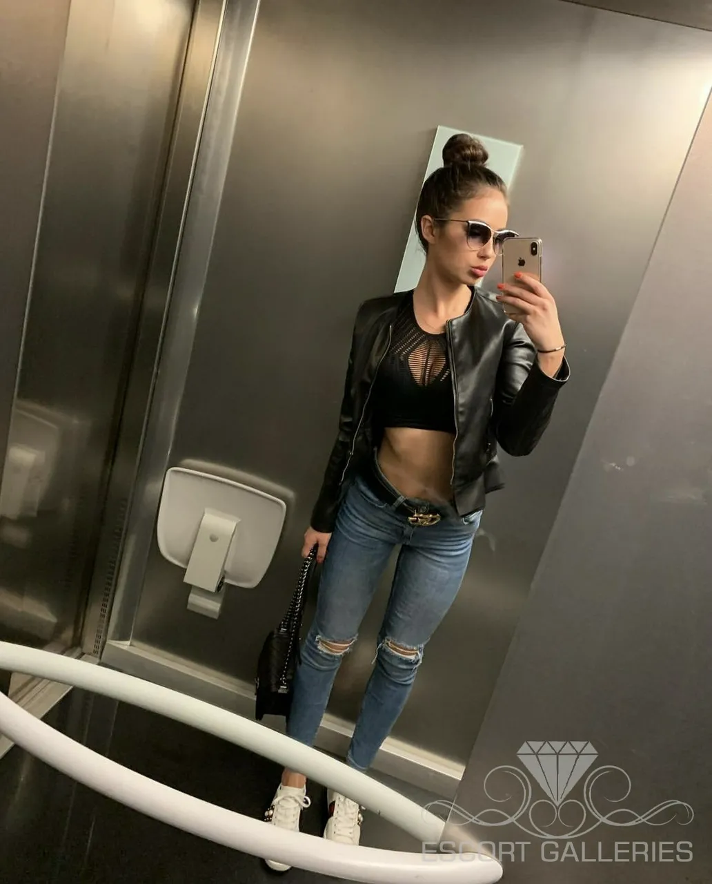 Escorts Aix-en-Provence, France Marly