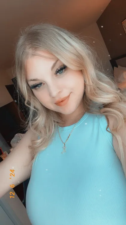 Escorts Omaha, Nebraska Lilbabychelsi