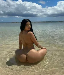 Escorts Milwaukee, Wisconsin Luilli