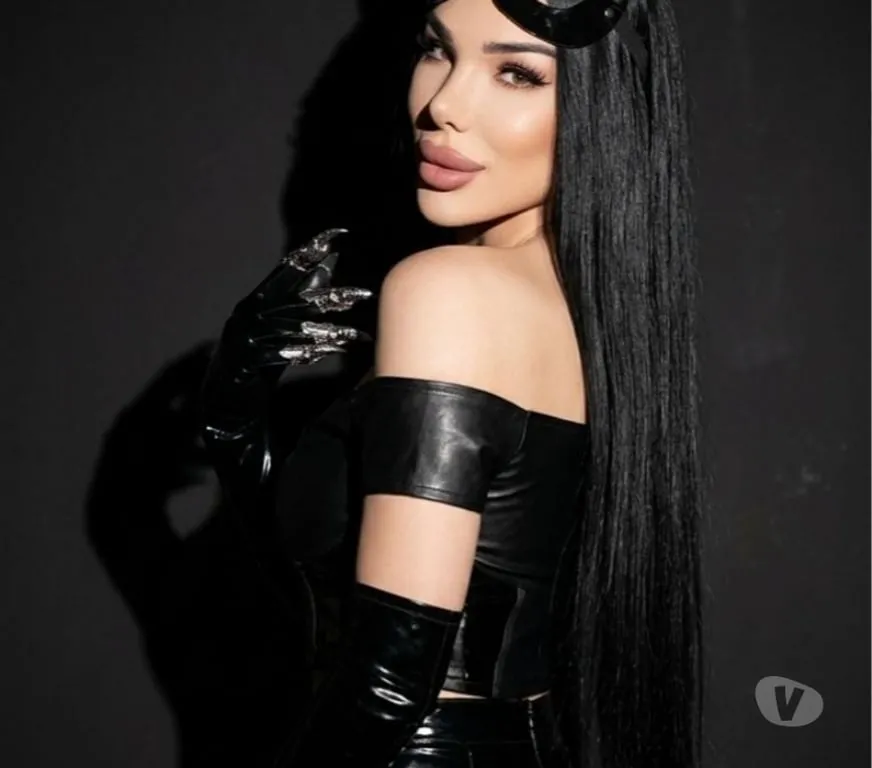 Escorts Leicester, England Trans Dominatrix only top I have experience incall outcall