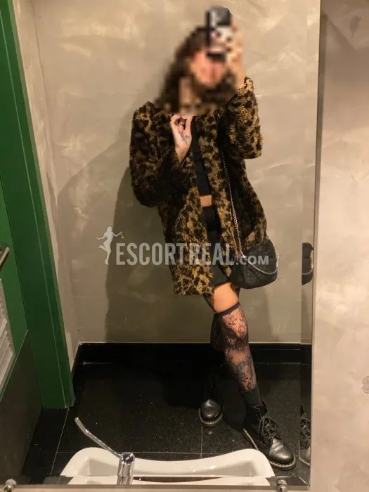 Escorts Dublin, Ireland (Levi, independent)