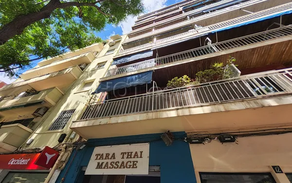 Massage Parlors Valencia, Spain Tara Thai