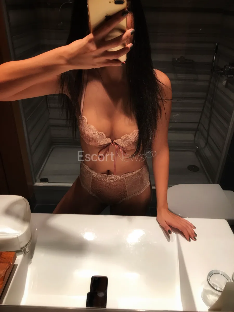 Escorts Turkey Defne Derin