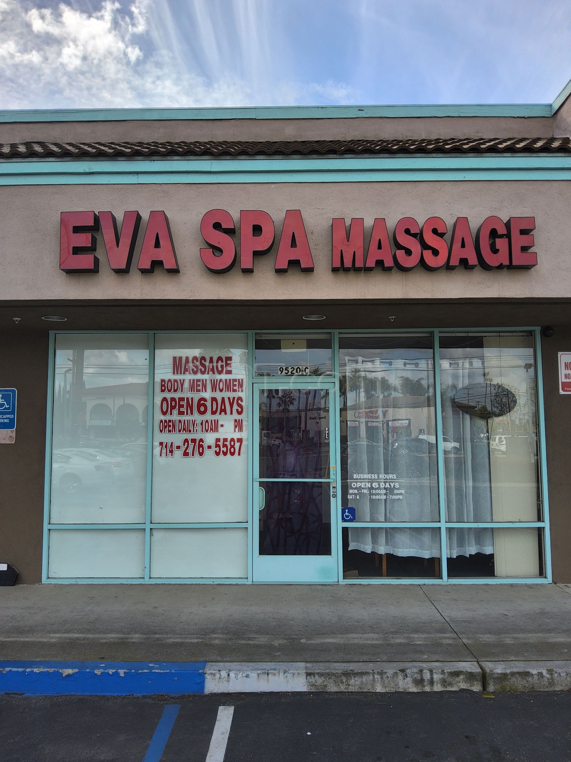 Fountain Valley, California Eva Spa Massage