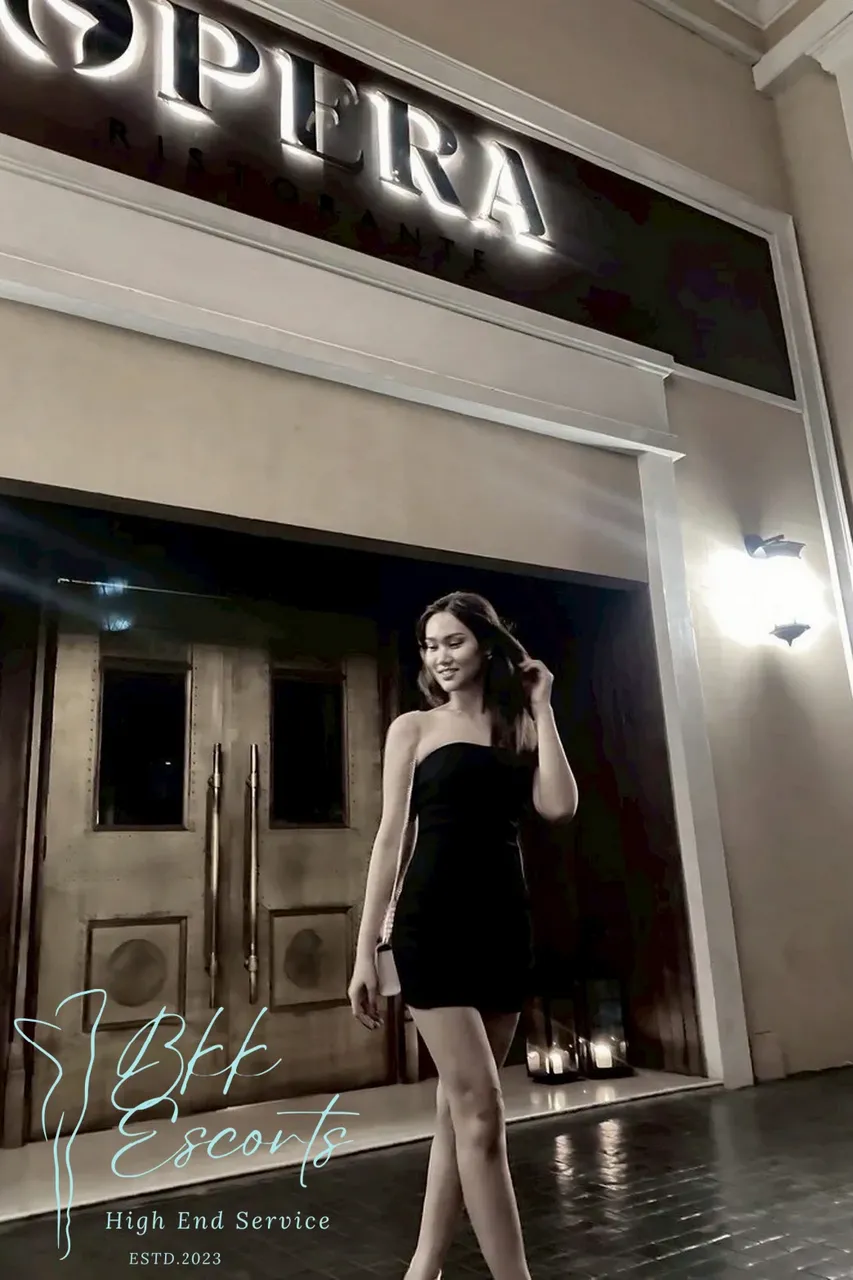 Escorts Bangkok, Thailand Carrera
