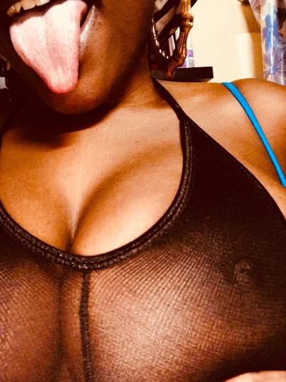 Escorts Brooklyn, New York Bella