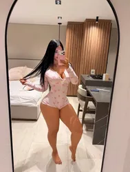 Escorts Dubai, United Arab Emirates Larina