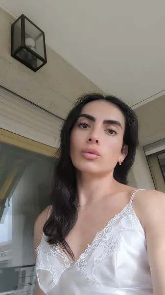 Escorts Cannes, France AMAZONAFEMBOY