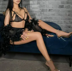 Escorts Lethbridge, Alberta Talia | NEW Barbie in town