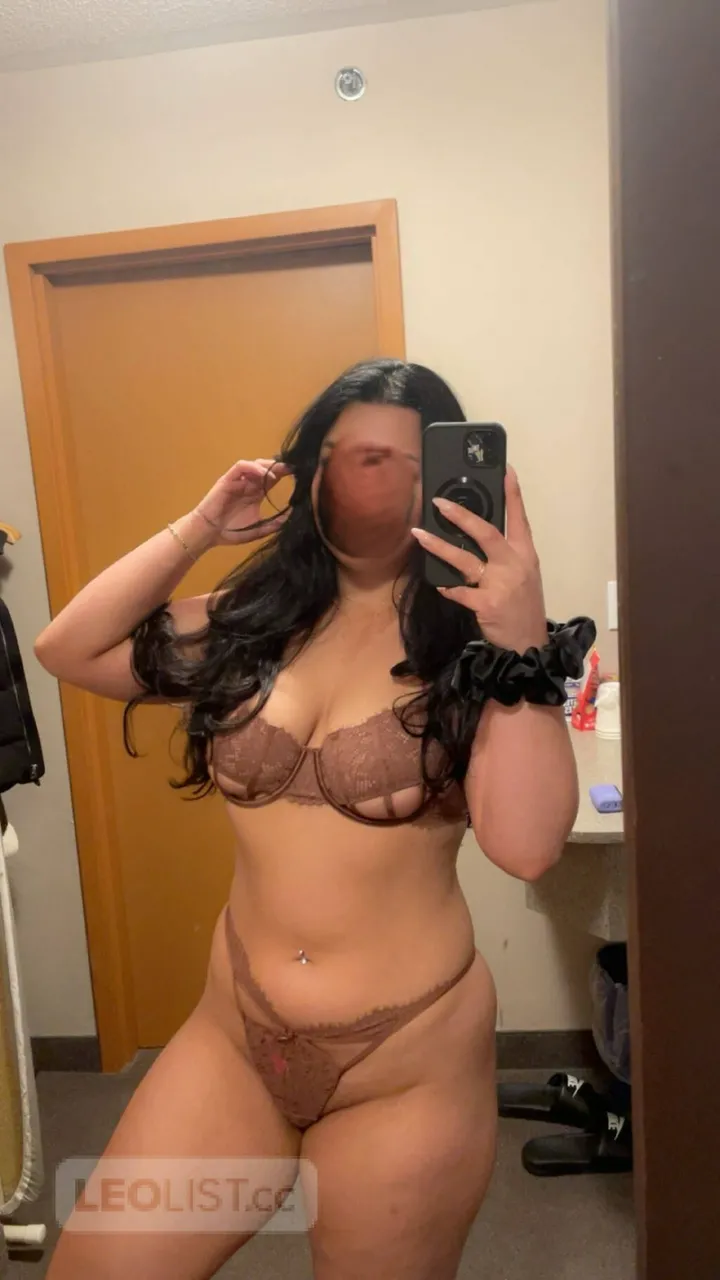 Escorts Kingston, Ontario BubblySophia