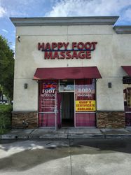 Compton, California Happy Foot Massage