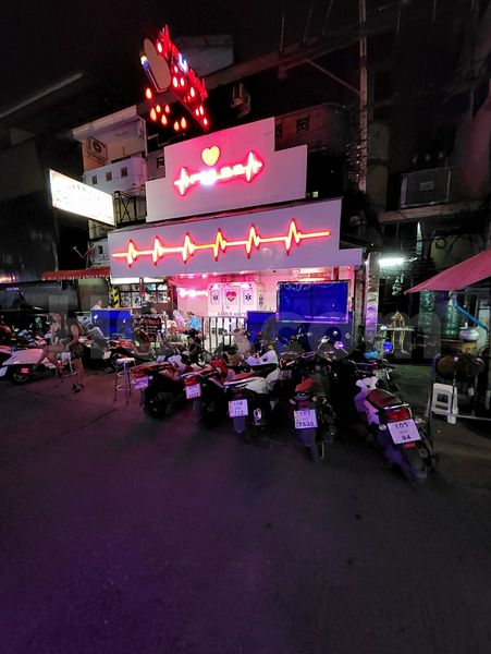 Bordello / Brothel Bar / Brothels - Prive Pattaya, Thailand Pulse