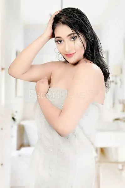 Escorts India Alishi