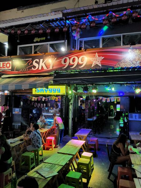 Freelance Bar Bangkok, Thailand Sky 999