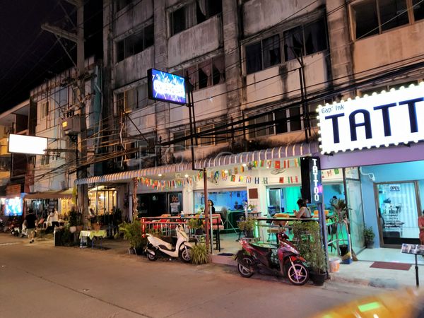 Beer Bar / Go-Go Bar Pattaya, Thailand Lin Jang Bar