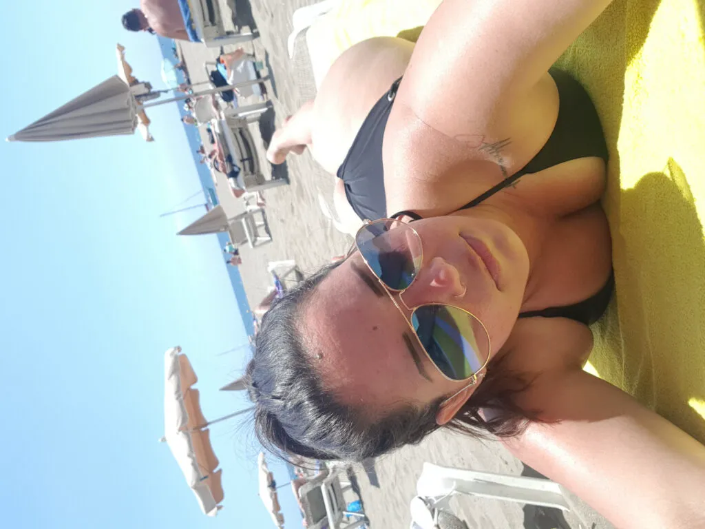 Escorts Munich, Germany (Abby – Cuban escort in Munich)