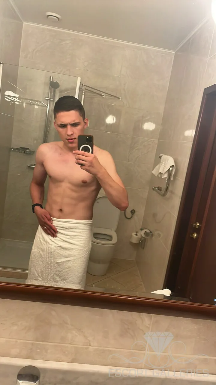 Escorts Moscow, Russia Alex