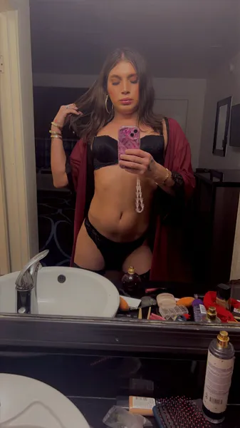 Escorts Phoenix, Arizona 🍆🍆 victoria  🍆🍆