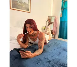 Escorts London, England EMMA CHERRY - A MELHOR TS 🍒