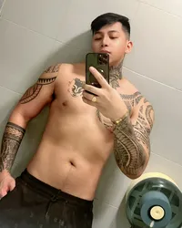 Escorts Makati City, Philippines Mr Dackz 7.5