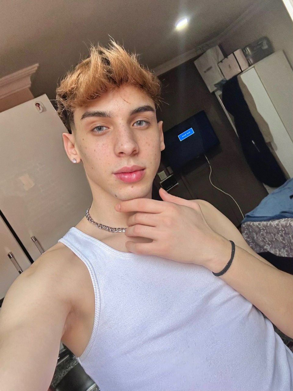 Escorts Istanbul, Turkey ميروا 🫅arab twink xxl