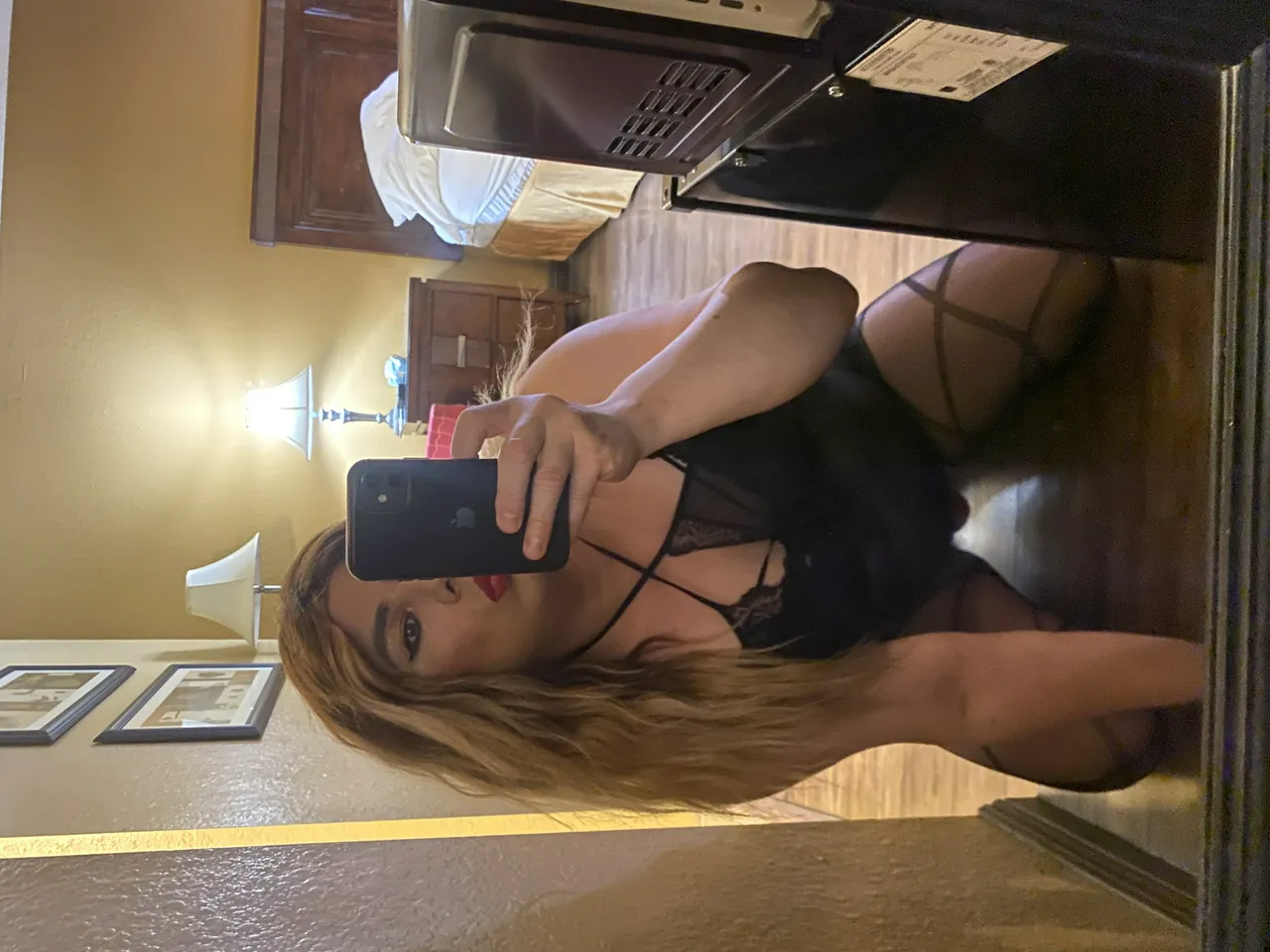 Escorts Hollywood, California Isabel vers