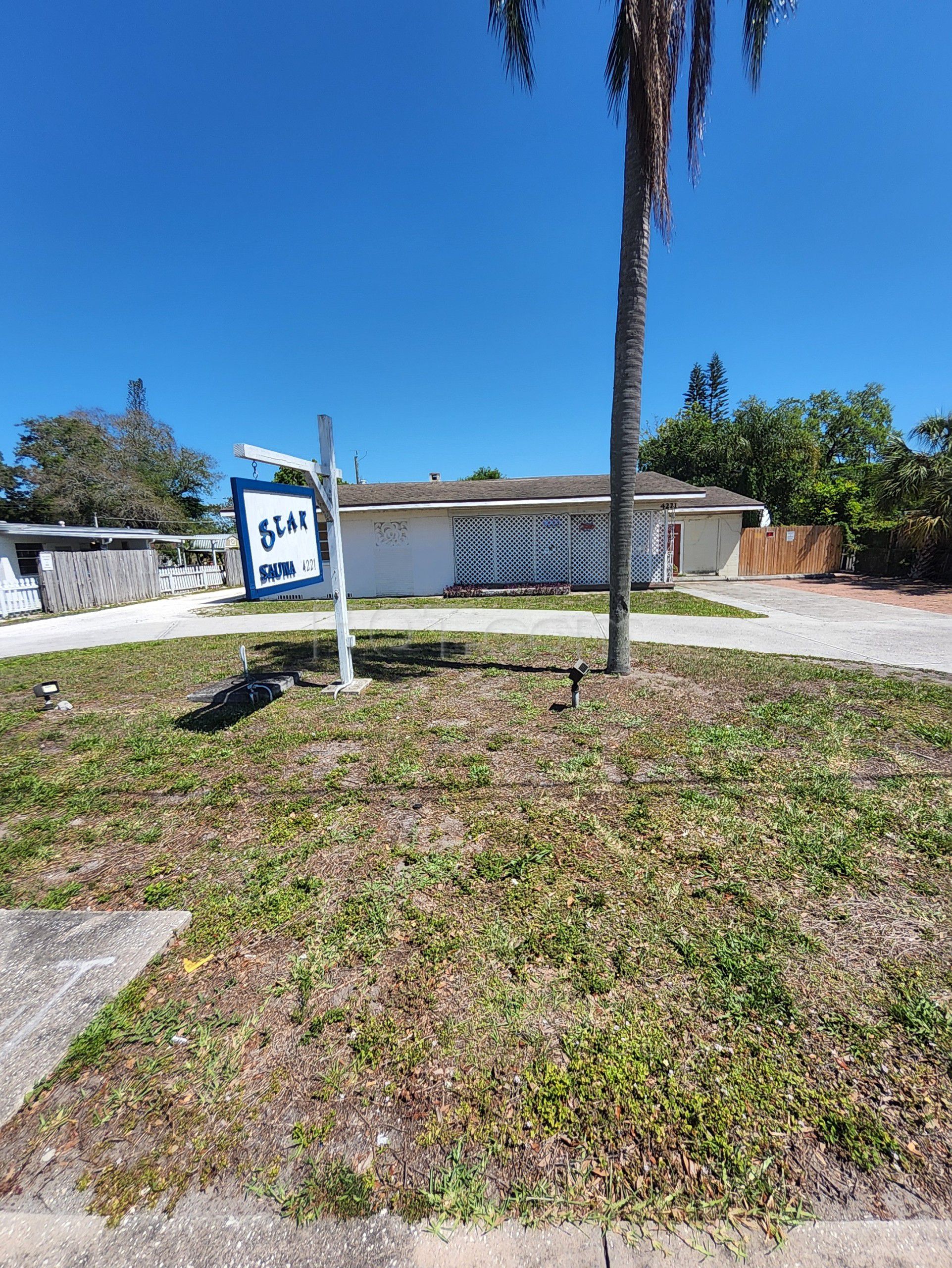 Bradenton, Florida Star Sauna