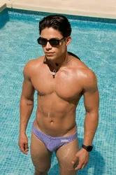 Escorts Madrid, Spain DEREKKHOT