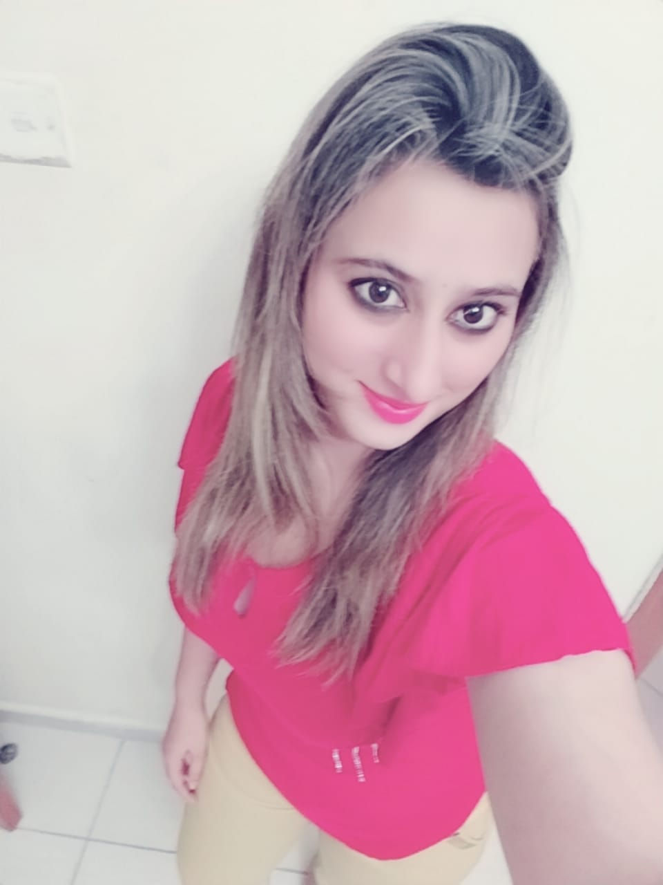 Escorts Dubai, United Arab Emirates Anamika Shah