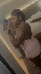Escorts Queens, New York Nadia