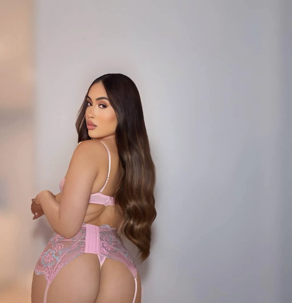 Escorts Mississauga, Ontario Nicolle