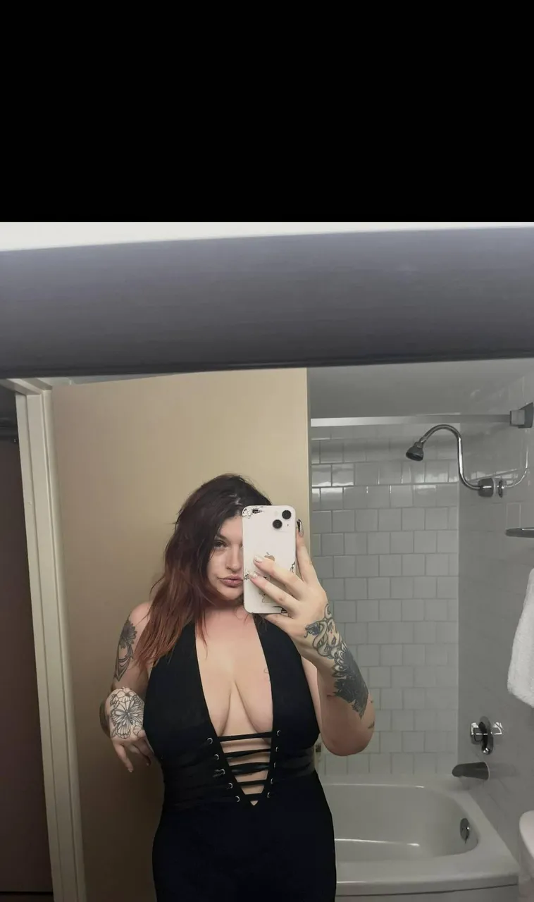 Escorts Niagara Falls, Ontario Chloe