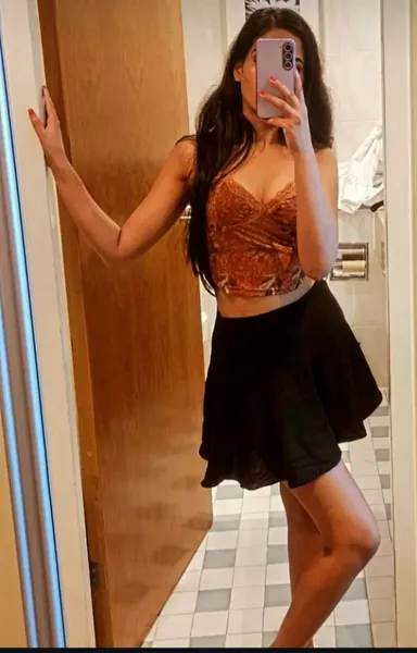 Escorts Sharjah, United Arab Emirates Manpreet in Sharjah Al Nahda
