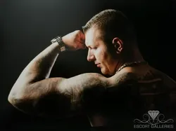 Escorts Berlin, Germany Mike