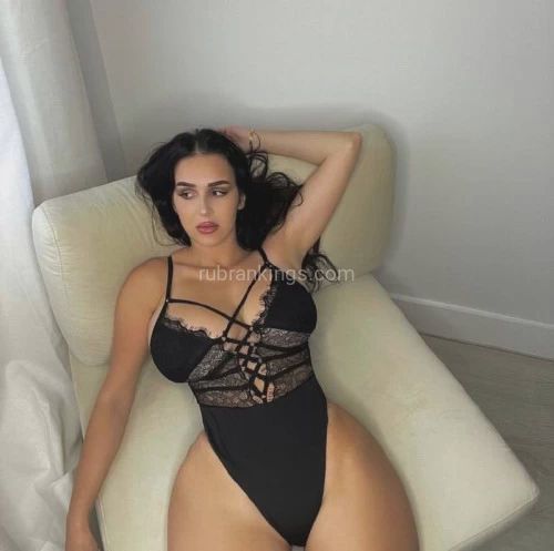 Escorts Salt Lake City, Utah ✅ BUSTY HOT NAUGHTY RUSSIAN NERD WITH CURVY ASS