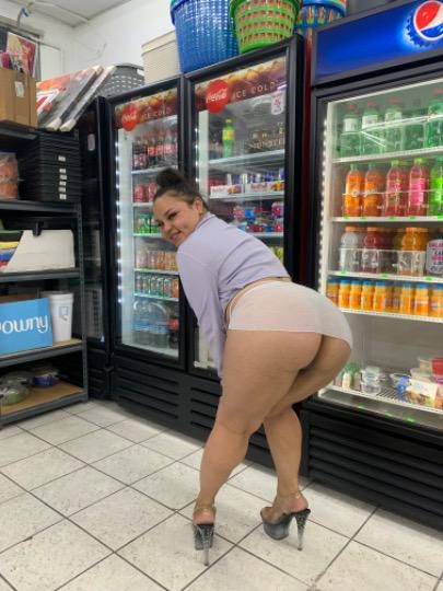 Escorts Phoenix, Arizona Dimples