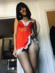 Escorts Chelmsford, England (Ellie high-class young English bisexual party girle scort)