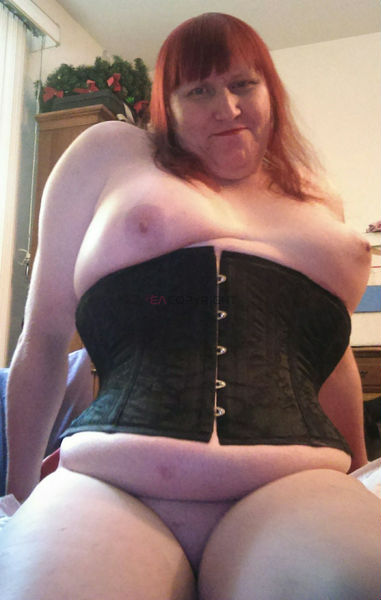 Escorts Santa Rosa, California Australian Red Head
