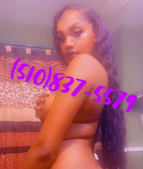 Escorts Sacramento, California Nia